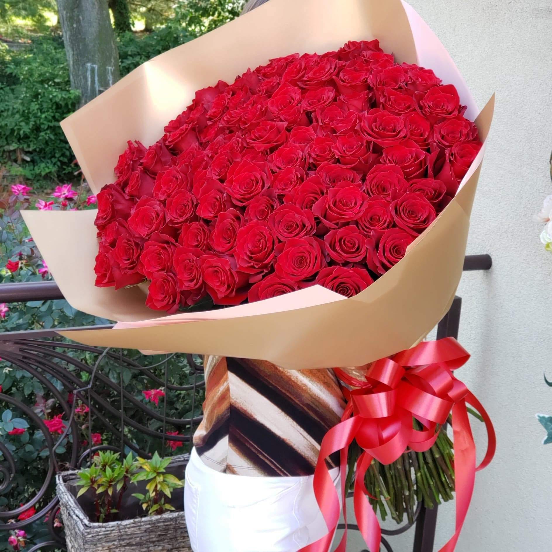 Bouquet - 101 Long Red Roses